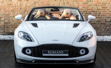 Aston Martin Zagato Vanquish Volante 6