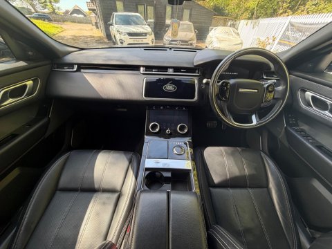 Land Rover Range Rover Velar R-DYNAMIC SE 28