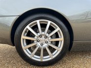 Aston Martin Vanquish V12 S 39