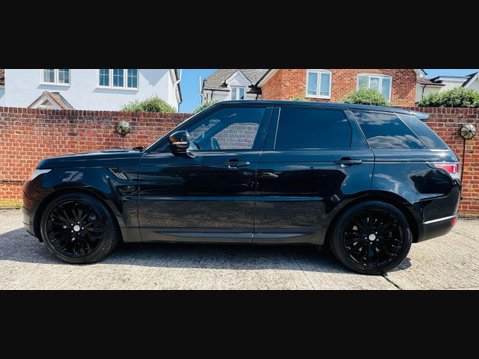 Land Rover Range Rover Sport 3.0 SD V6 HSE Dynamic SUV 5dr Diesel Auto 4WD Euro 6 (s/s) (306 ps) 7