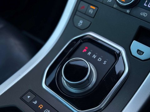 Land Rover Range Rover Evoque 2.2 SD4 Dynamic Auto 4WD Euro 5 (s/s) 3dr 82