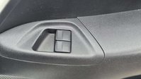 Toyota Aygo 1.0 VVT-i x-play Hatchback 5dr Petrol x-shift Euro 6 (Safety Sense) (71 ps) 19