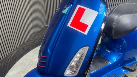 Piaggio Vespa Sprint 2014 9K EXCELLENT CONDITION LEARNER LEGAL NEW MOT 125CC 32