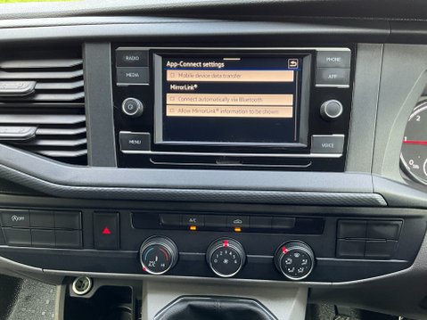 Volkswagen Transporter T30 TDI P/V STARTLINE 28