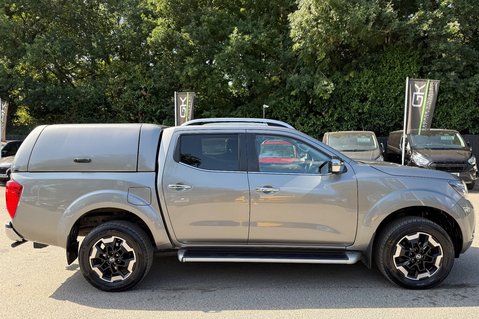 Nissan Navara DCI TEKNA AUTOMATIC - APPLE CAR PLAY - TOWBAR - REAR CANOPY 6