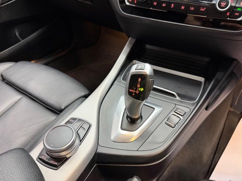 BMW 1 Series 2.0 118d M Sport Shadow Edition Auto Euro 6 (s/s) 3dr 52