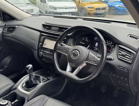 Nissan X-Trail 1.7 X-Trail Tekna dCi 4x4 4WD 5dr 15