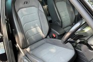 Volkswagen Tiguan R-LINE TECH TSI 4MOTION DSG 34
