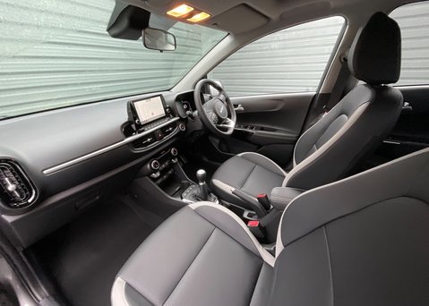 Kia Picanto GT-LINE S 11