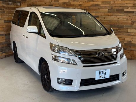 Toyota Vellfire V6 L Edition