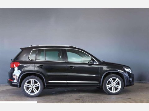 Volkswagen Tiguan 2.0 TDI BlueMotion Tech R-Line Edition 4WD Euro 6 (s/s) 5dr 9