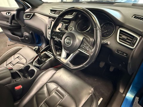 Nissan Qashqai 1.2 Qashqai Tekna+ DiG-T 5dr 17