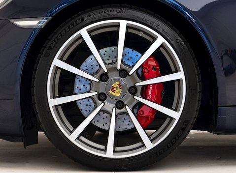 Porsche 911 Carrera S Cabriolet (991.2) 11