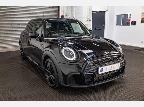 Mini Hatch 1.5 Cooper Sport Steptronic Euro 6 (s/s) 5dr 6