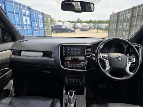 Mitsubishi Outlander 2.4h TwinMotor 13.8kWh 4h SUV 5dr Petrol Plug-in Hybrid CVT 4WD Euro 6 (s/s 10