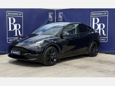 Tesla Model Y (Dual Motor) Long Range SUV 5dr Electric Auto 4WDE (384 bhp) 9