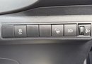 Toyota Corolla 1.8 VVT-i Hybrid Design 5dr CVT 33