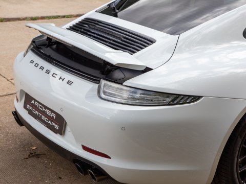 Porsche 911 CARRERA GTS PDK 14