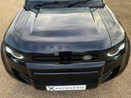 Land Rover Defender V8 31