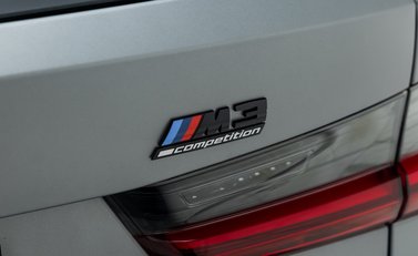BMW M3 COMPETITION M XDRIVE TOURING 43