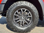 Ford Ranger 3.0 T Raptor Ecoboost - Electric Roller Shutter 38