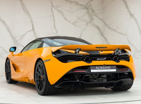 McLaren 720S Performance 3