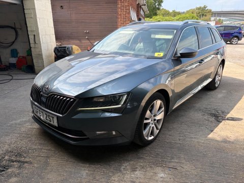 Skoda Superb SE L EXECUTIVE TDI DSG 9