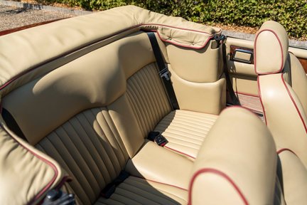 Aston Martin V8 Volante EFi 35