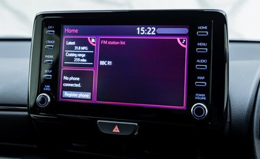 Toyota Yaris GR-Y CIRCUIT 19