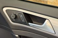 Volkswagen Golf e-Golf Hatchback 5dr Electric Auto (115 ps) 50