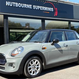 Mini Hatch Cooper 1.5 Petrol Automatic Pepper / Media 5 door - DEPOSIT TAKEN