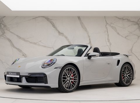 Porsche 911 Turbo Cabriolet (992) 6