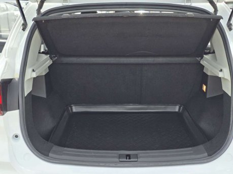 MG ZS 1.0 T-GDI Exclusive SUV 5dr Petrol Auto Euro 6 (111 ps) 32