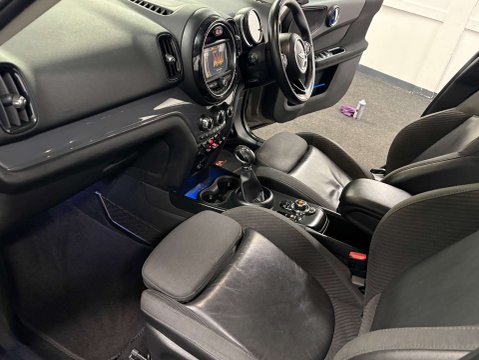 Mini Countryman 1.5 Countryman Cooper Auto 5dr 47