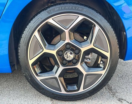 Vauxhall Astra 1.2 Astra Ultimate Turbo Auto 5dr 13