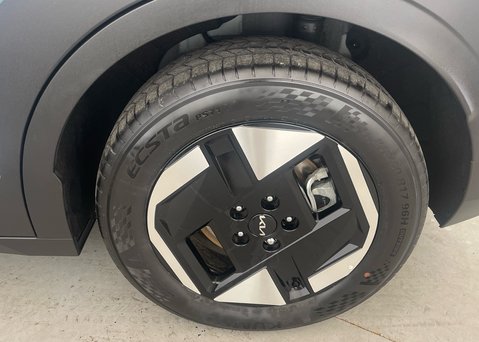 Kia EV3 150kW AIR 81.4kWh 16