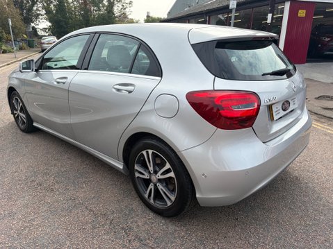 Mercedes-Benz A Class A 180 SE EXECUTIVE 11