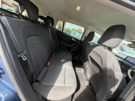 Ford Focus 1.0 10