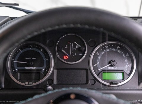 Land Rover Defender 90 XS Twisted T60 15