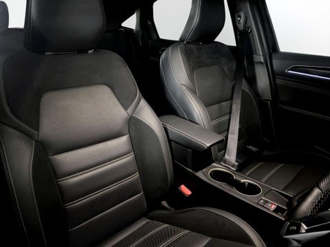 Renault Arkana 1.6 E-TECH E-Tech engineered SUV 5dr Petrol Hybrid Auto 2WD Euro 6 (s/s) (1 11