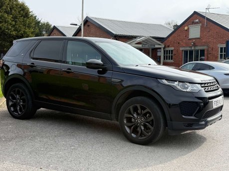 Land Rover Discovery Sport 2.0 Discovery Sport Landmark TD4 Auto 4WD 5dr 17