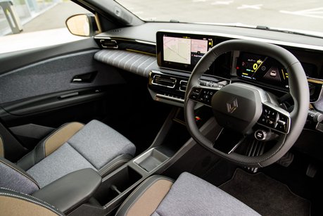 Renault 5 TECHNO E-TECH