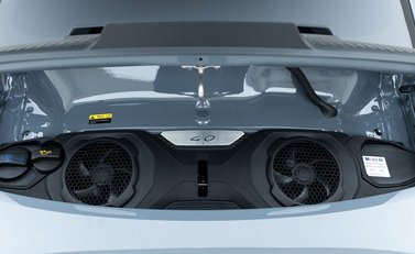 Porsche 911 (992) GT3 Touring 30