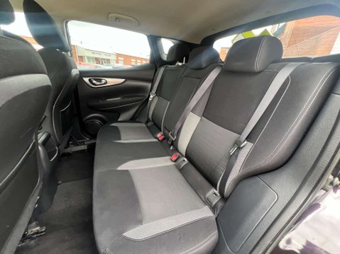 Nissan Qashqai 1.2 Qashqai N-Connecta DiG-T CVT 5dr - NATIONAL DELIVERY* 47
