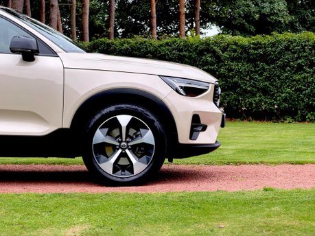 Volvo XC40 B4 PLUS 20