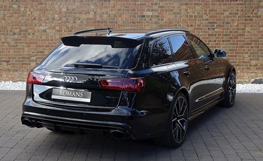 Audi RS6 Avant Performance 24
