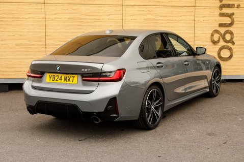 BMW 3 Series 320I M SPORT 2