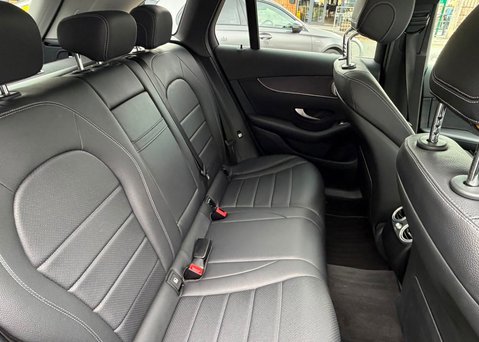 Mercedes-Benz GLC 2.1 GLC220d Sport (Premium Plus) SUV 5dr Diesel G-Tronic 12