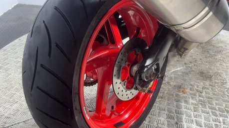 Aprilia RSV TUONO 2005 19K ICONIC STREETFIGHTER NAKED 1000CC NEW MOT 28