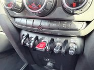 Mini Countryman 1.5 COOPER 22